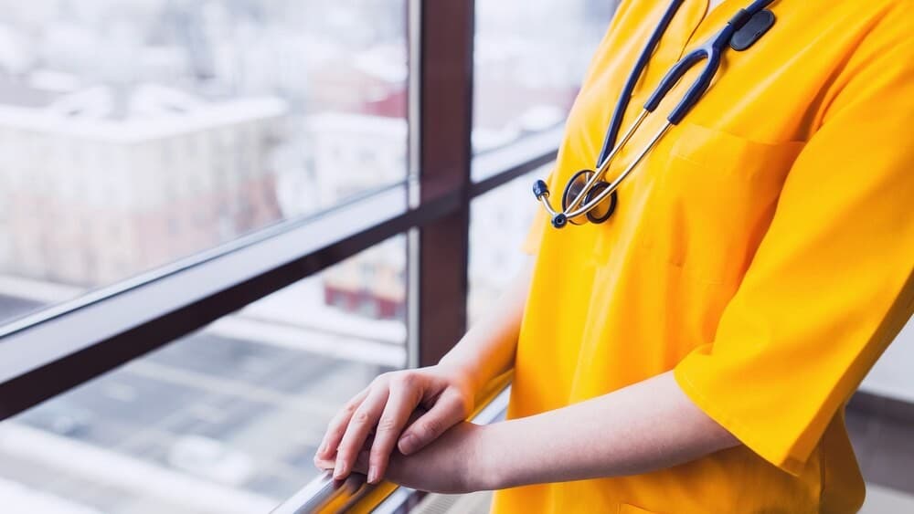 Ilustracja materiału: Bezpłatne szczepienia przeciw HPV dla młodych dorosłych do 26. roku życia!